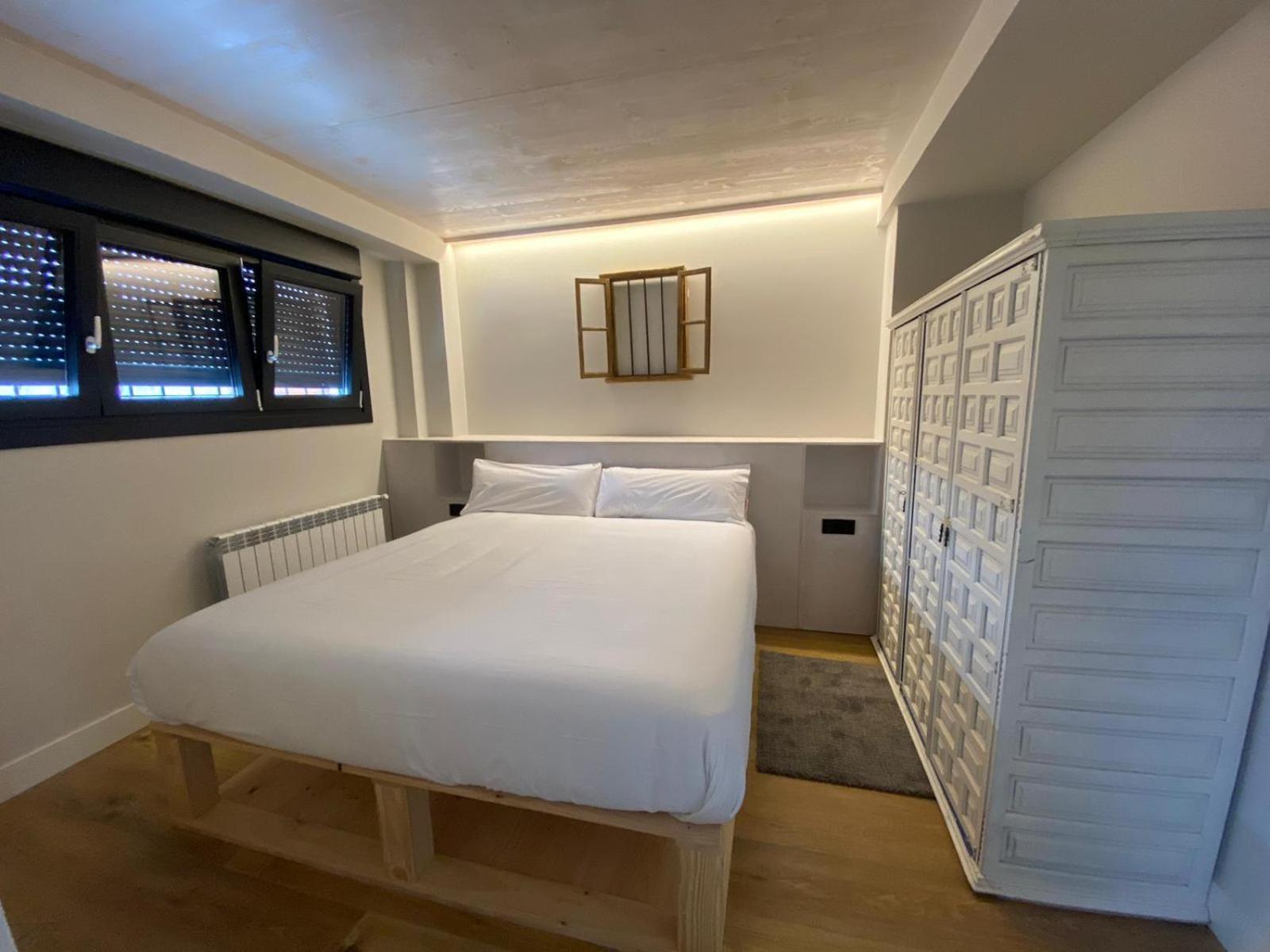 Cornelia Suites 03 Santander Esterno foto